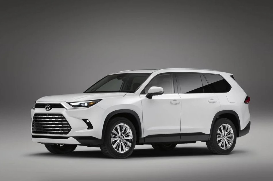 2024-toyota-grand-highlander.jpg