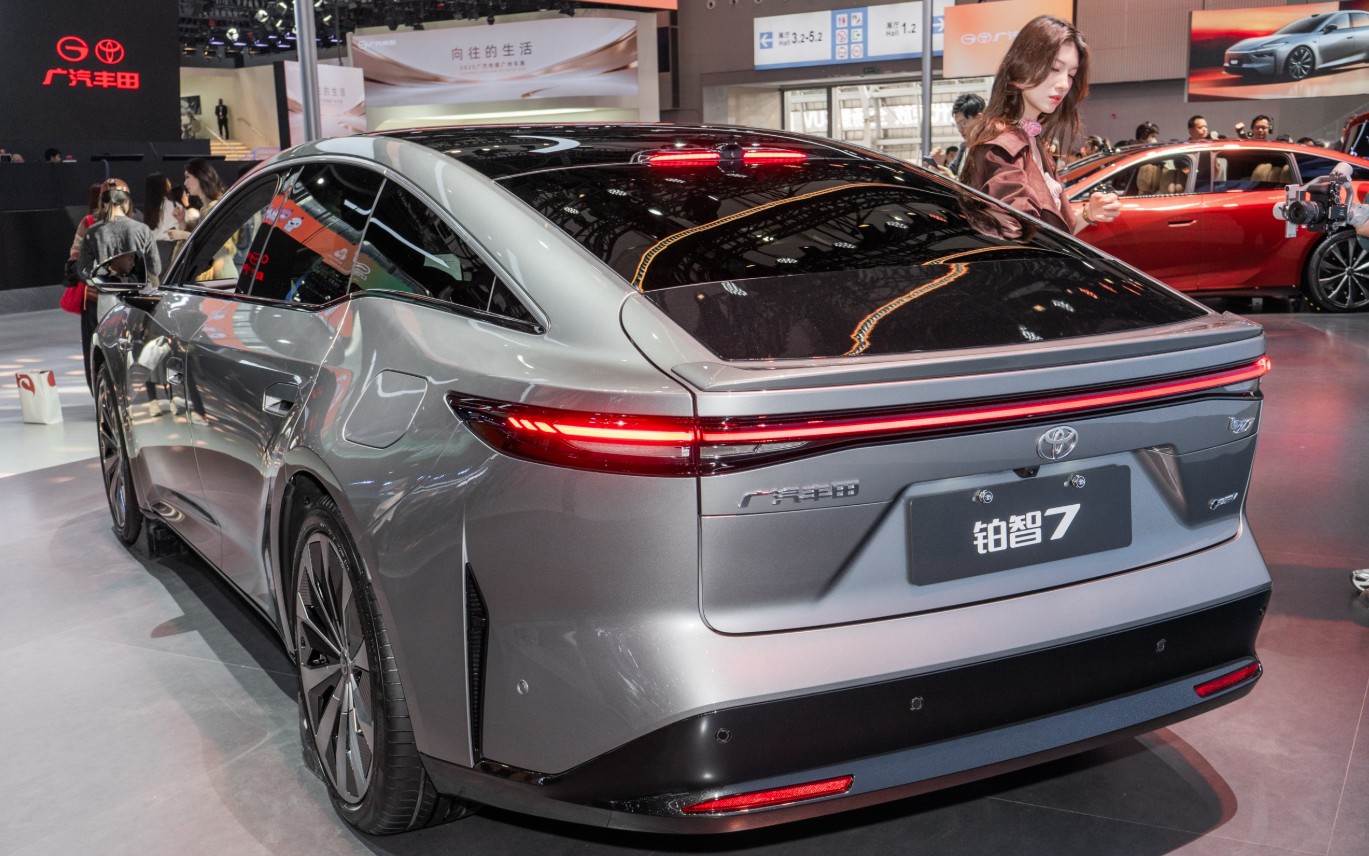 2025-Auto-Guangzhou-Toyota-bZ7 2.jpg