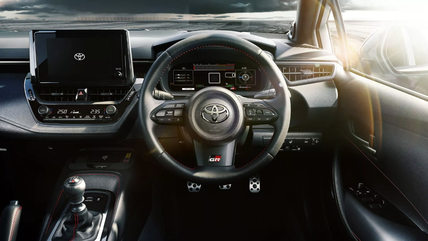 2026-Toyota-GR-Corolla-Japan 6.jpg