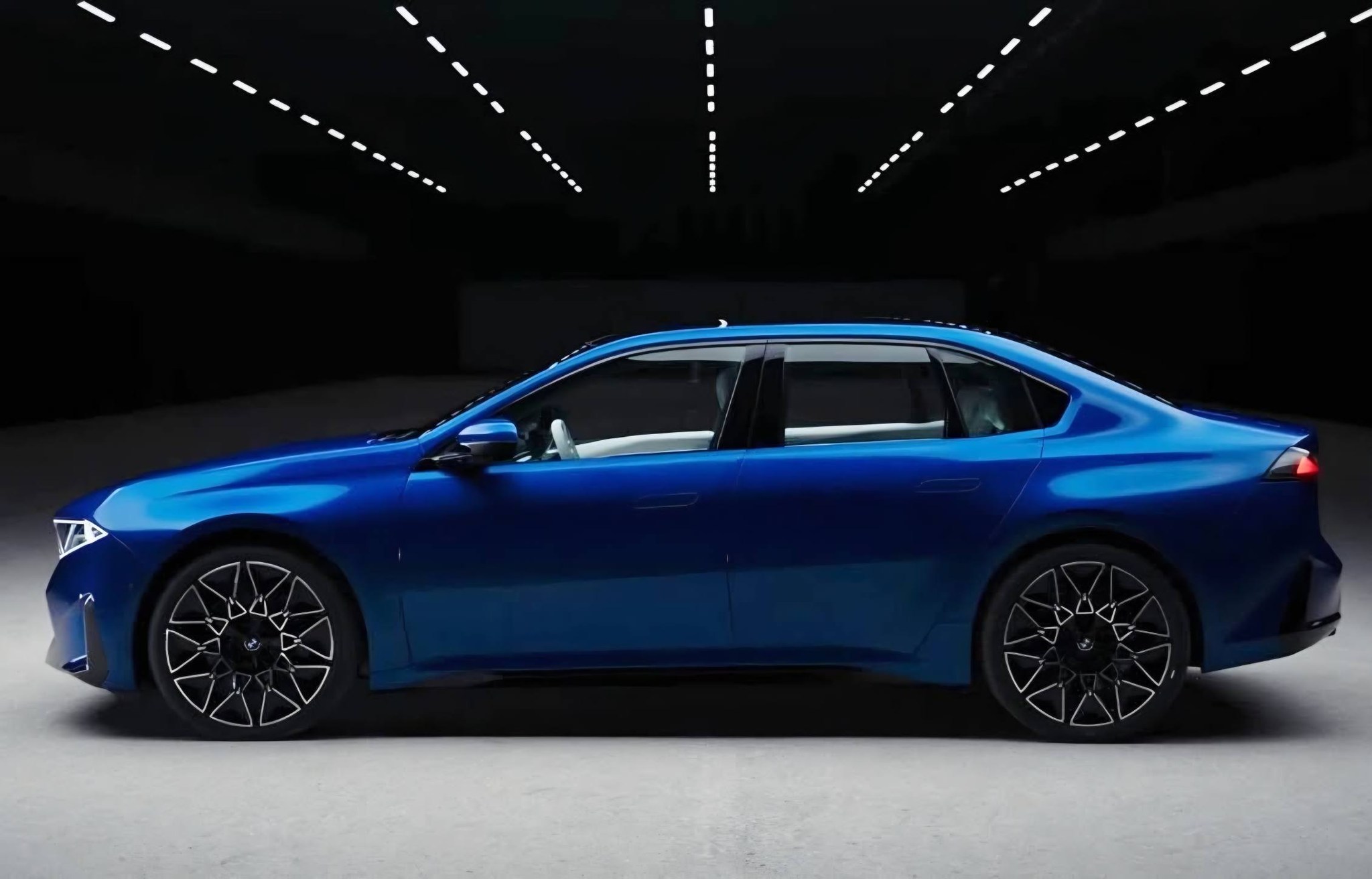 BMW i3 SEDAN Neue Klasse 3.jpg