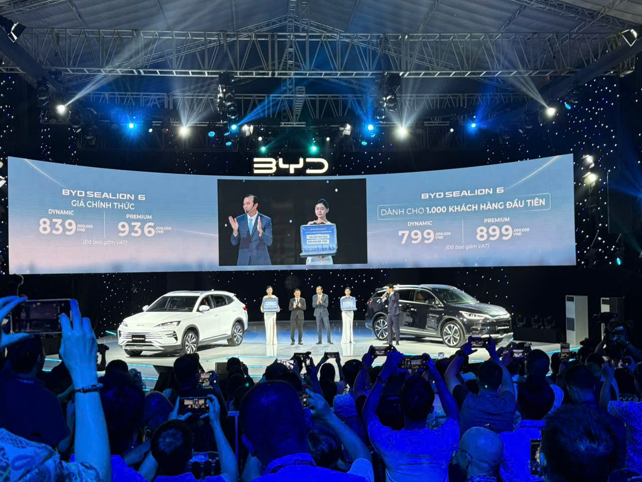BYD Sealion 6 6.jpg