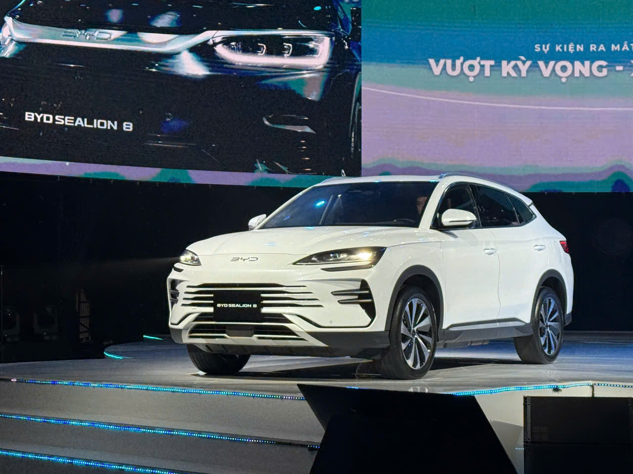 BYD Sealion 6.jpg