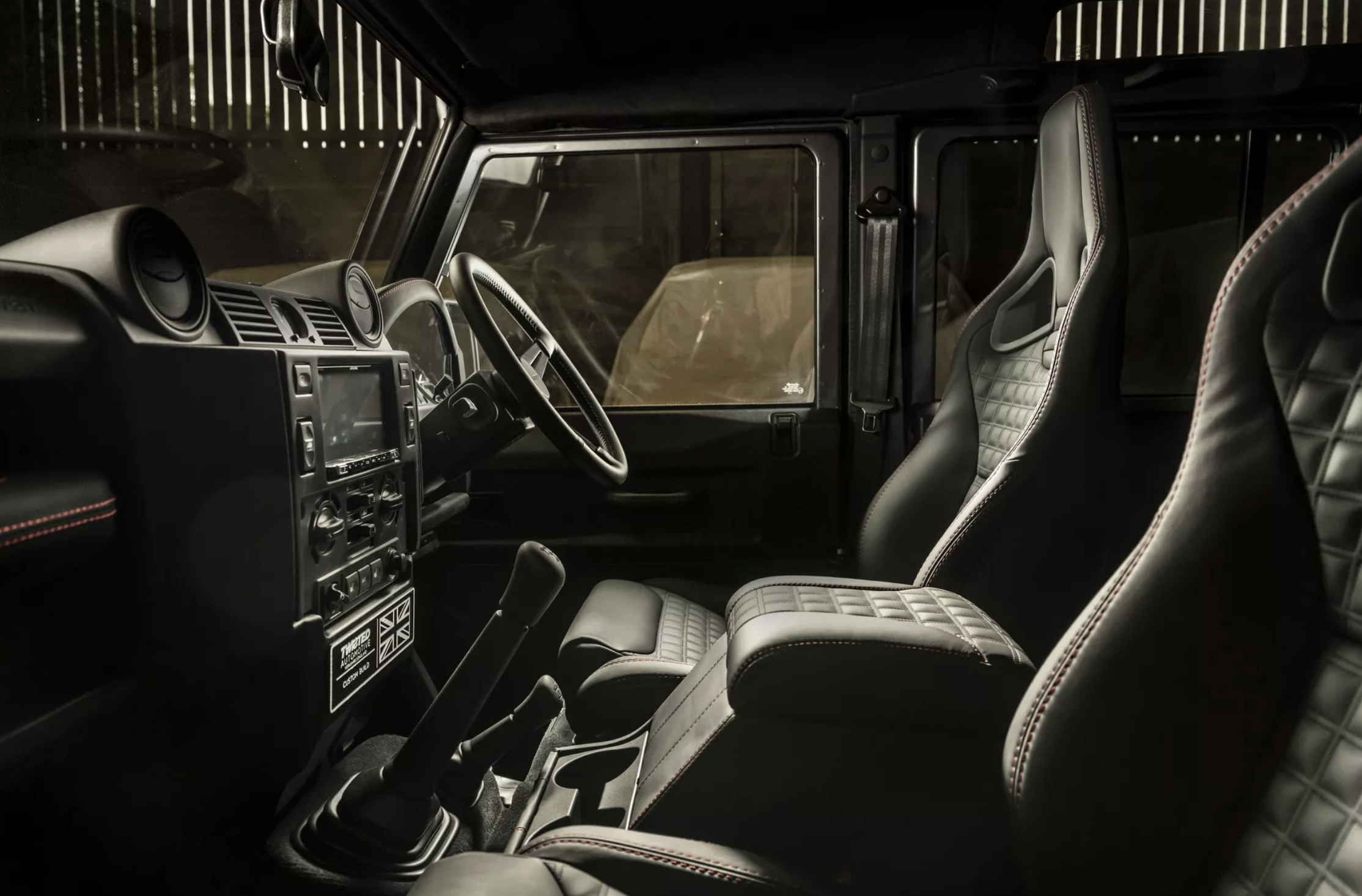 Defender 2025-09-14 lúc 12.11.05.png