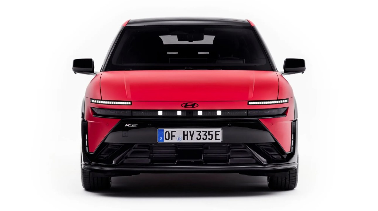 Hyundai-Ioniq-3-N-Line 2.jpg