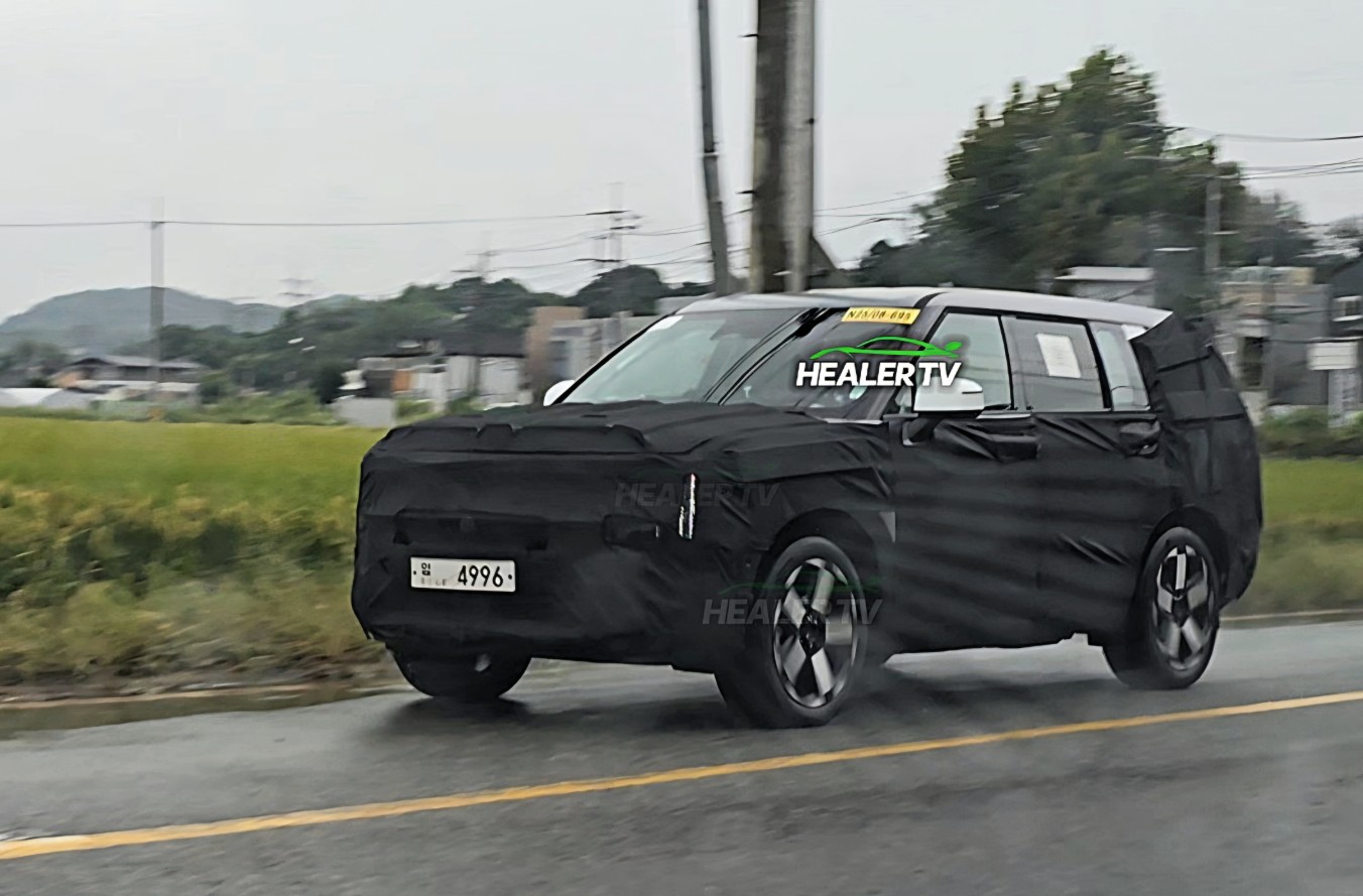 Hyundai Santa Fe 2027-2.jpg