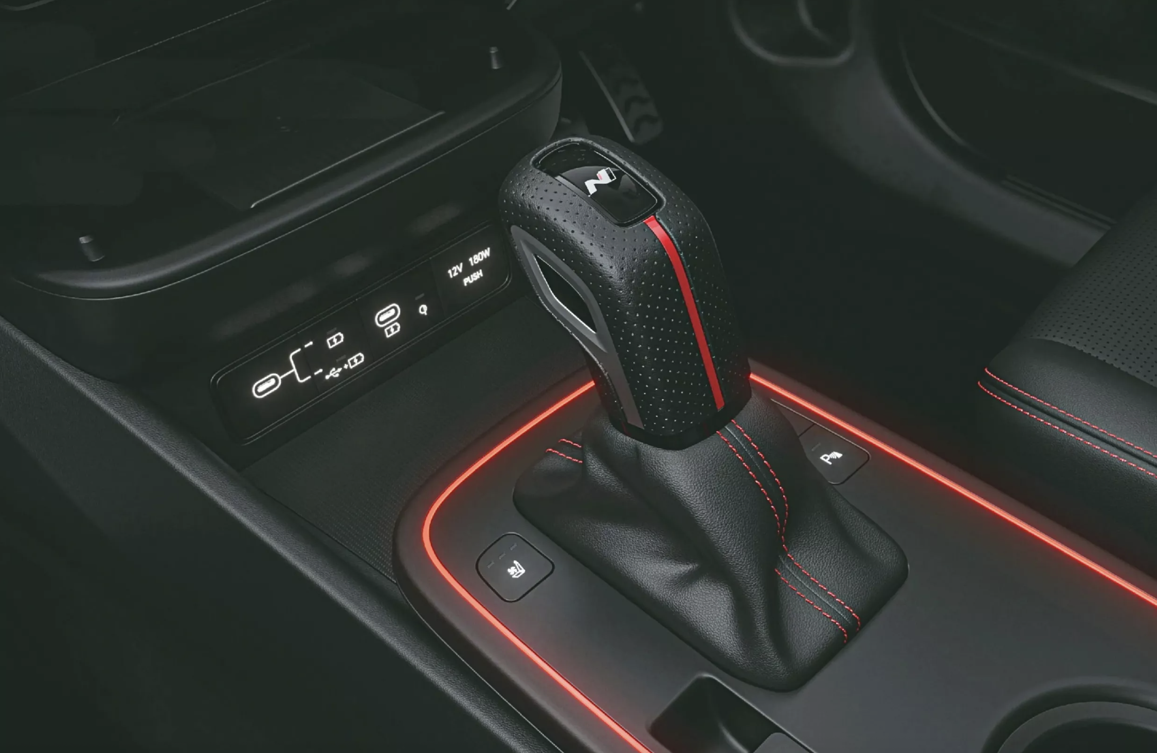 Hyundai Venue N Line 2026  2025-10-31 lúc 21.06.03.png