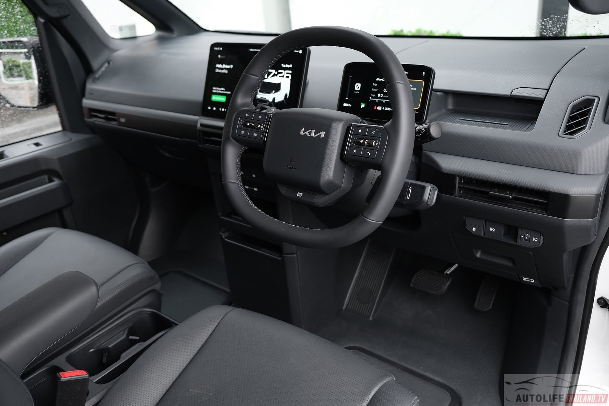 Kia PV5 16.jpg