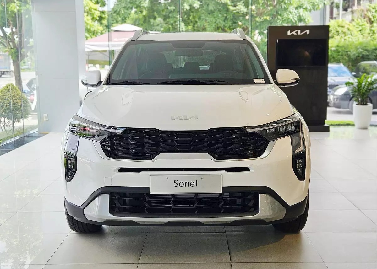 Kia Sonet 2024 1.jpg