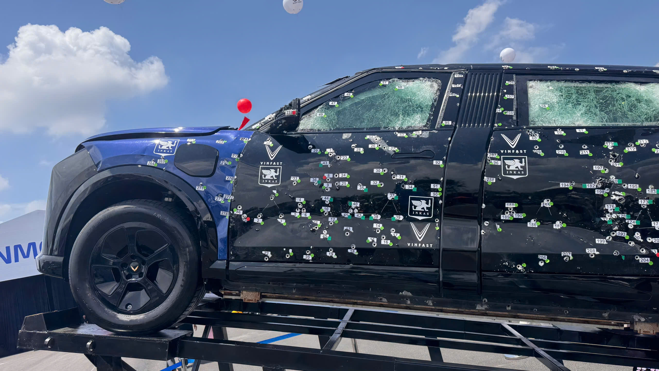 Lạc Hồng chống đạn (1).jpg