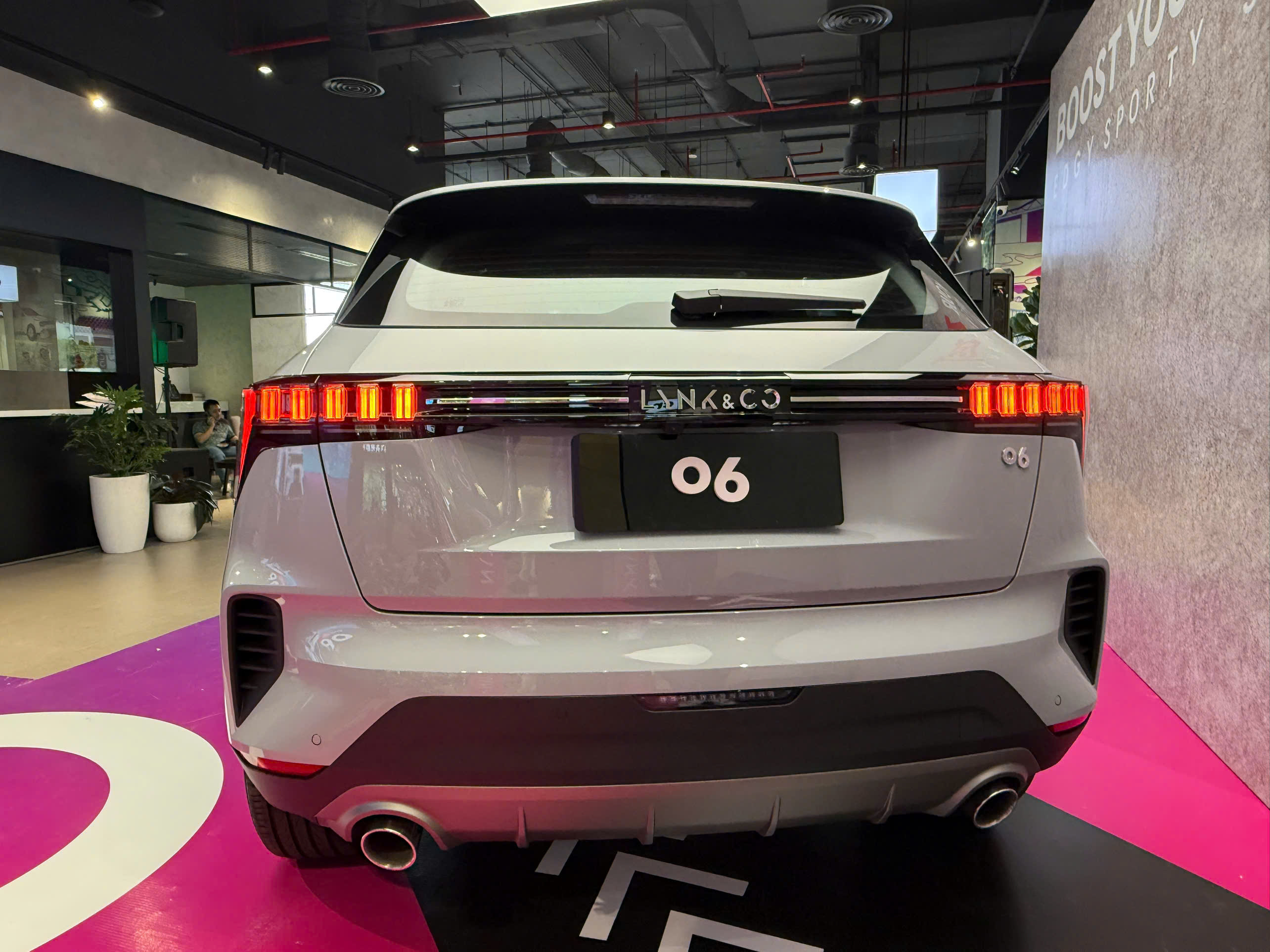 Lynk & Co 06 Core Plus  (1).jpg