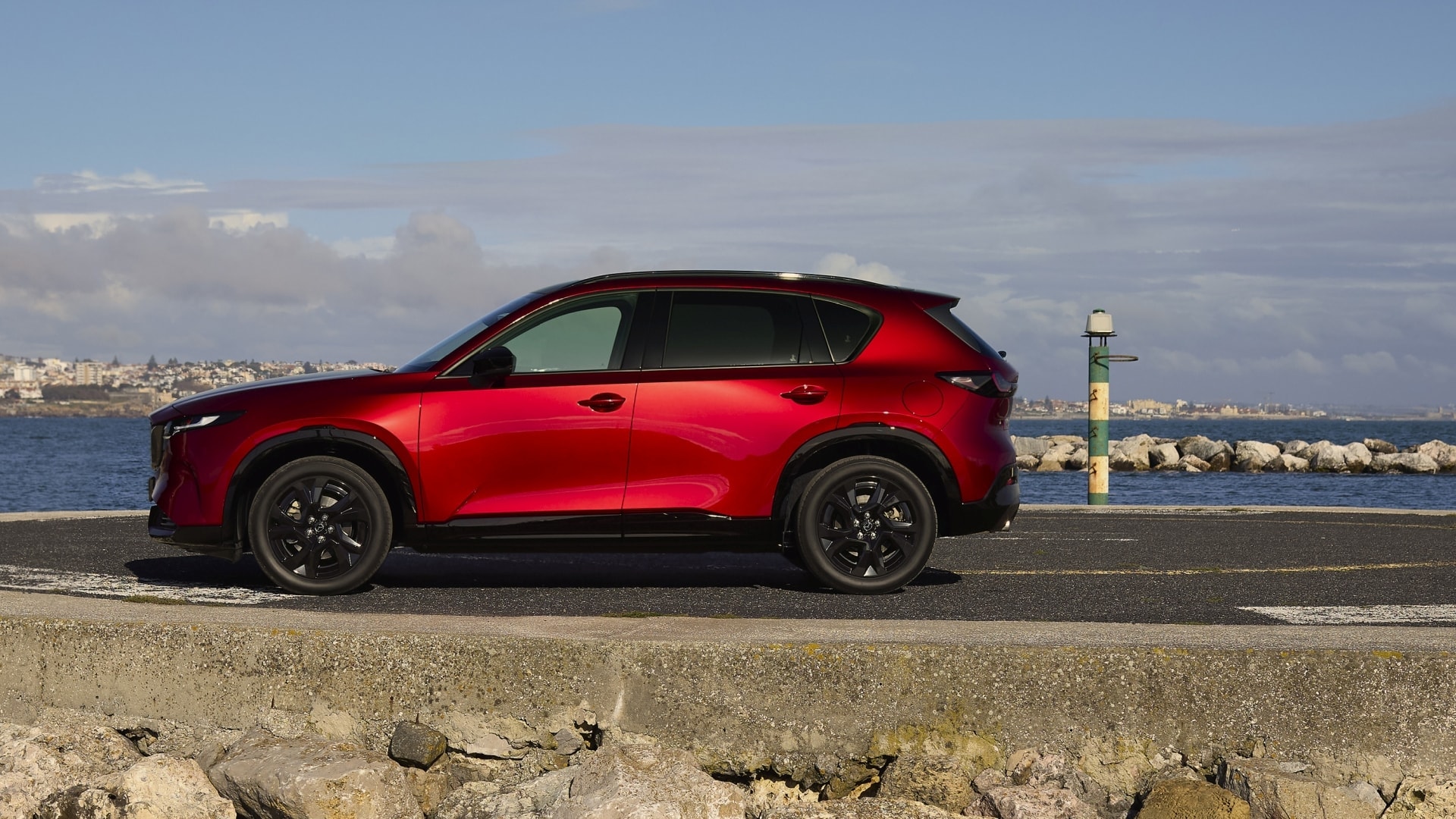 mazda-cx-5-achieves-five-million-sales-worldwide_2.jpg