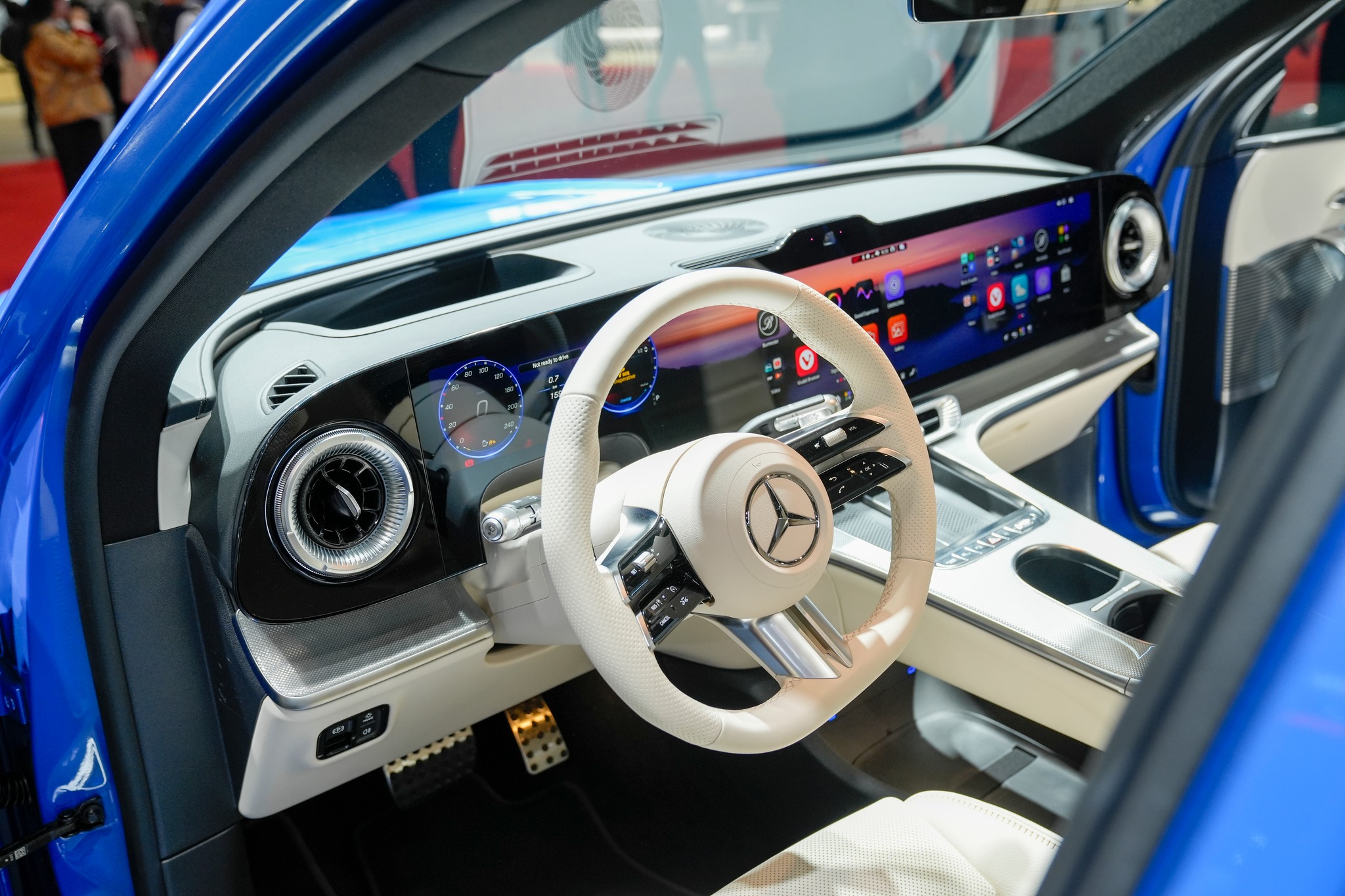 Mercedes-Benz GLC 11.jpg