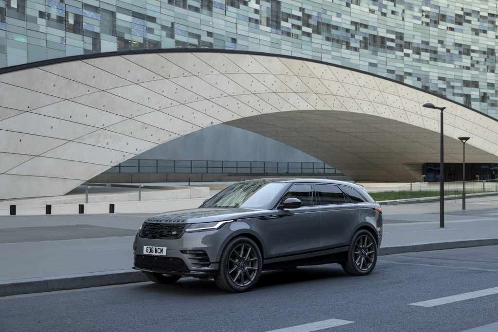 New Range Rover Velar (29).jpg