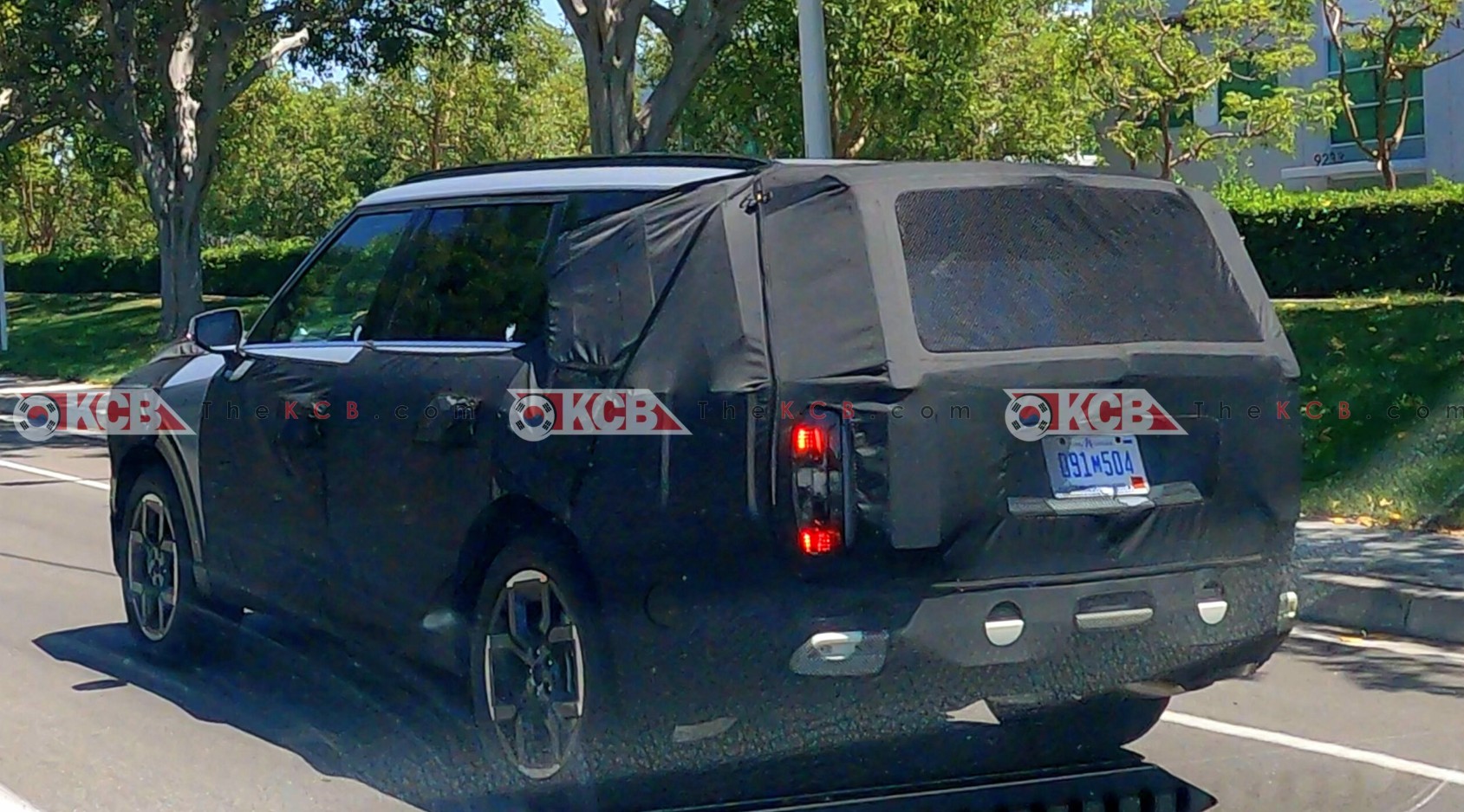 next-gen-kia-telluride-spied 3.jpg