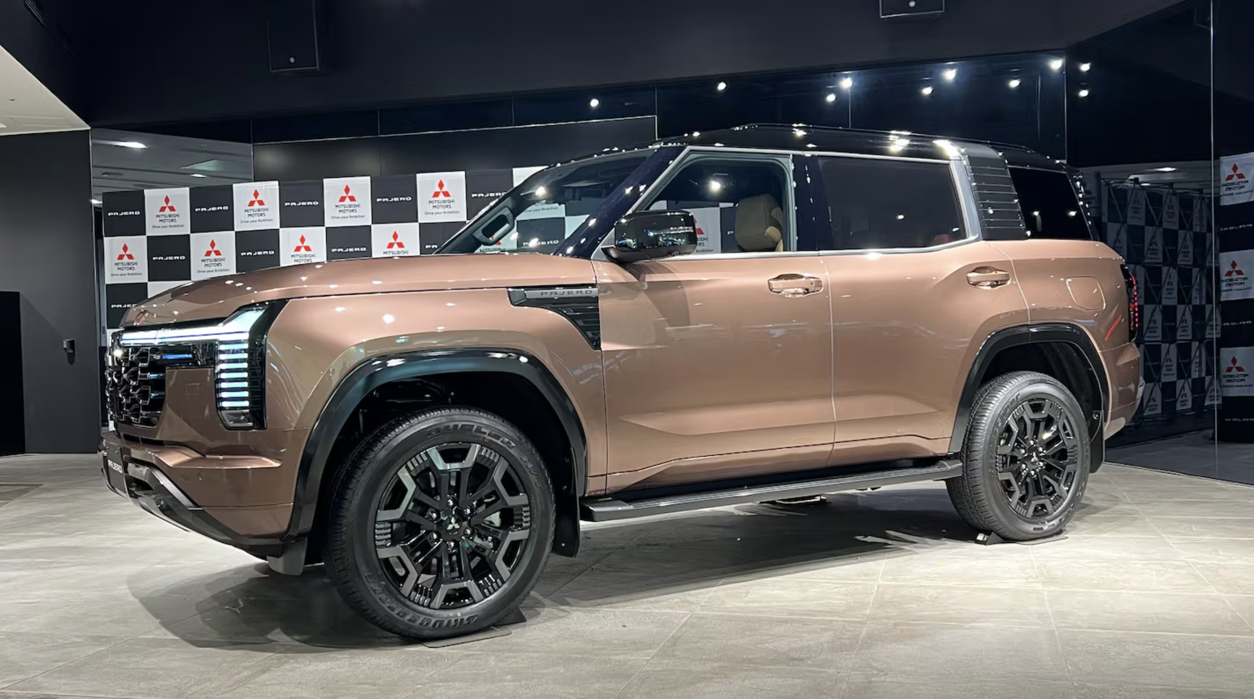 Pajero 2026-10-31 lúc 10.04.22.png