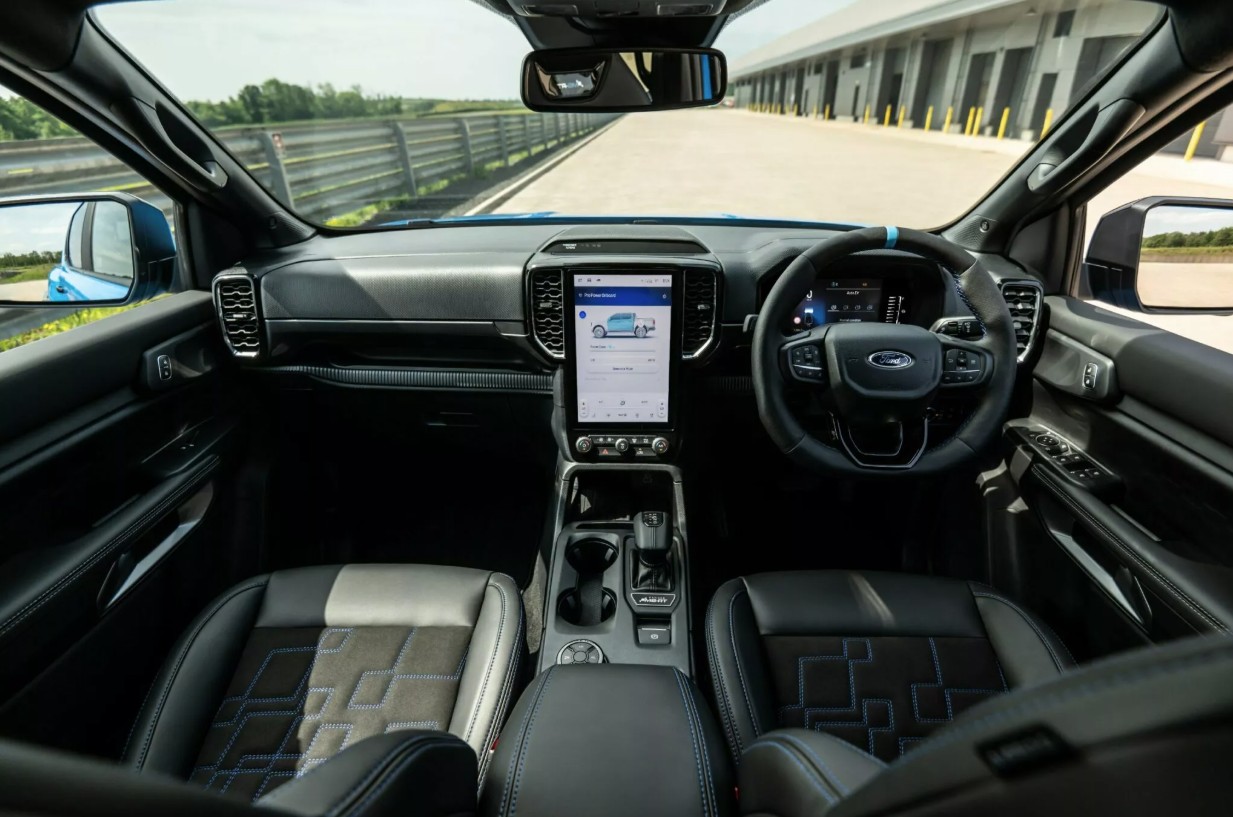 Ranger MS-RT PHEV 6.jpg