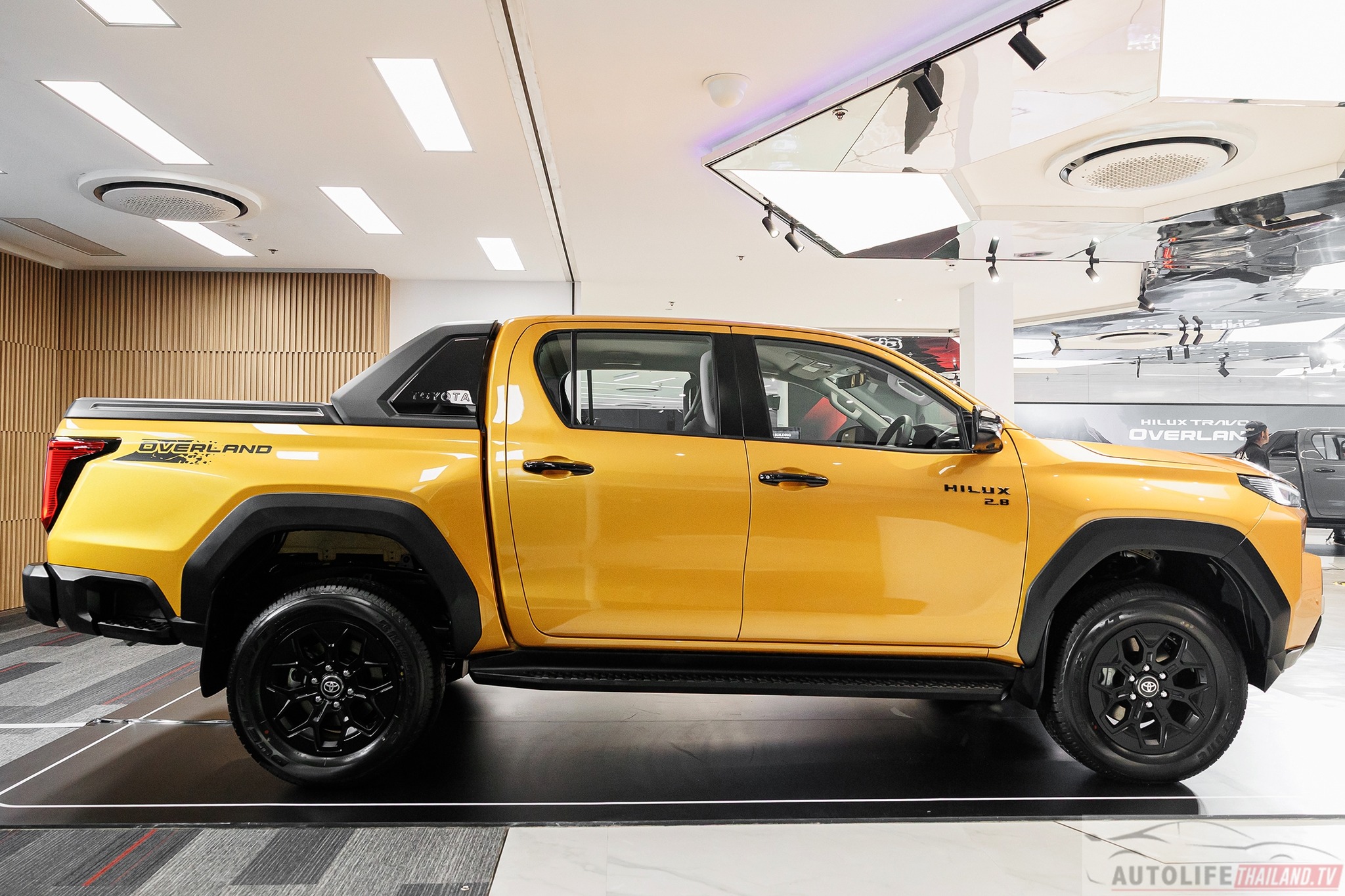 Toyota Hilux TRAVO OVERLAND 16.jpg