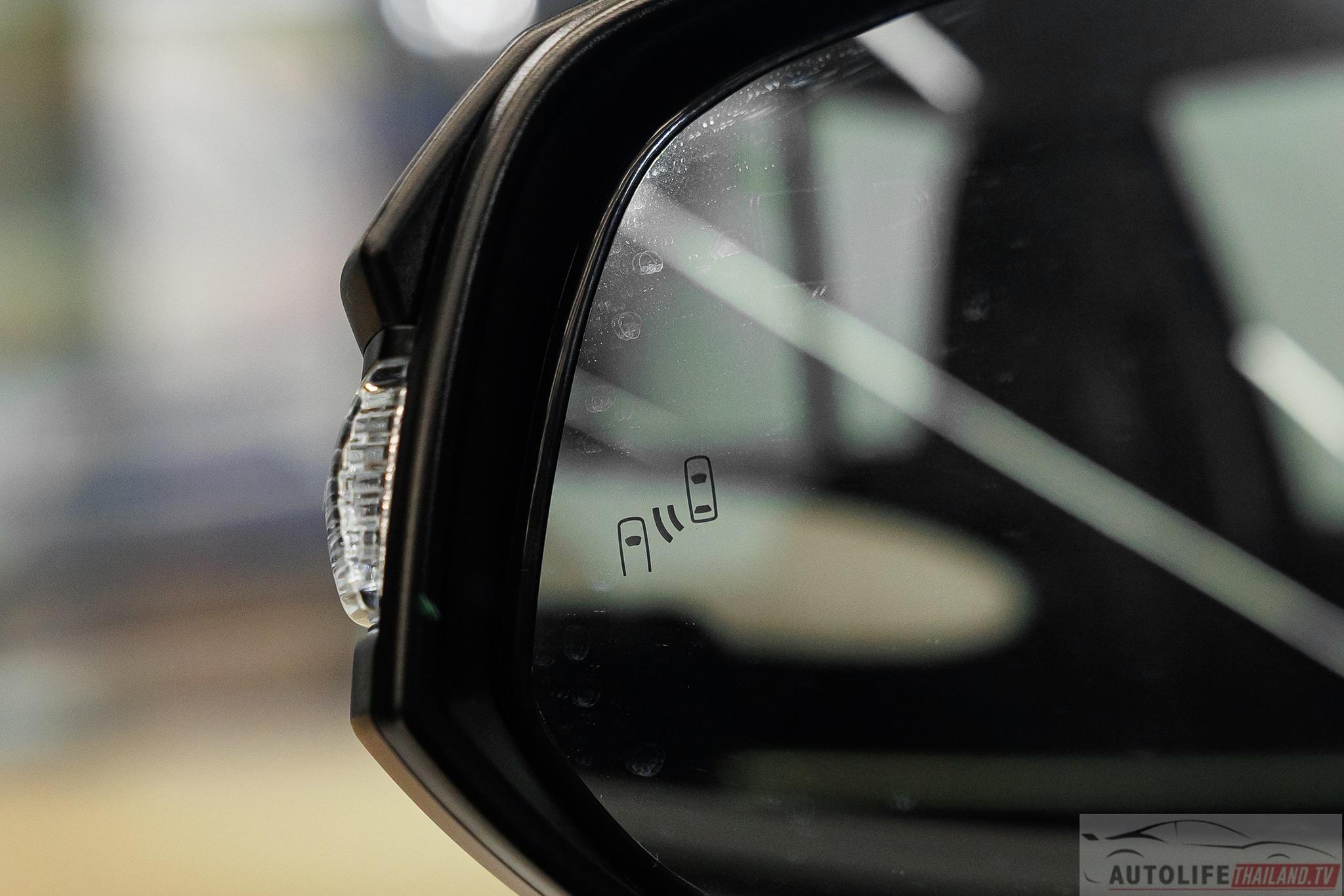 Toyota Hilux TRAVO Standard Cab 3.jpg