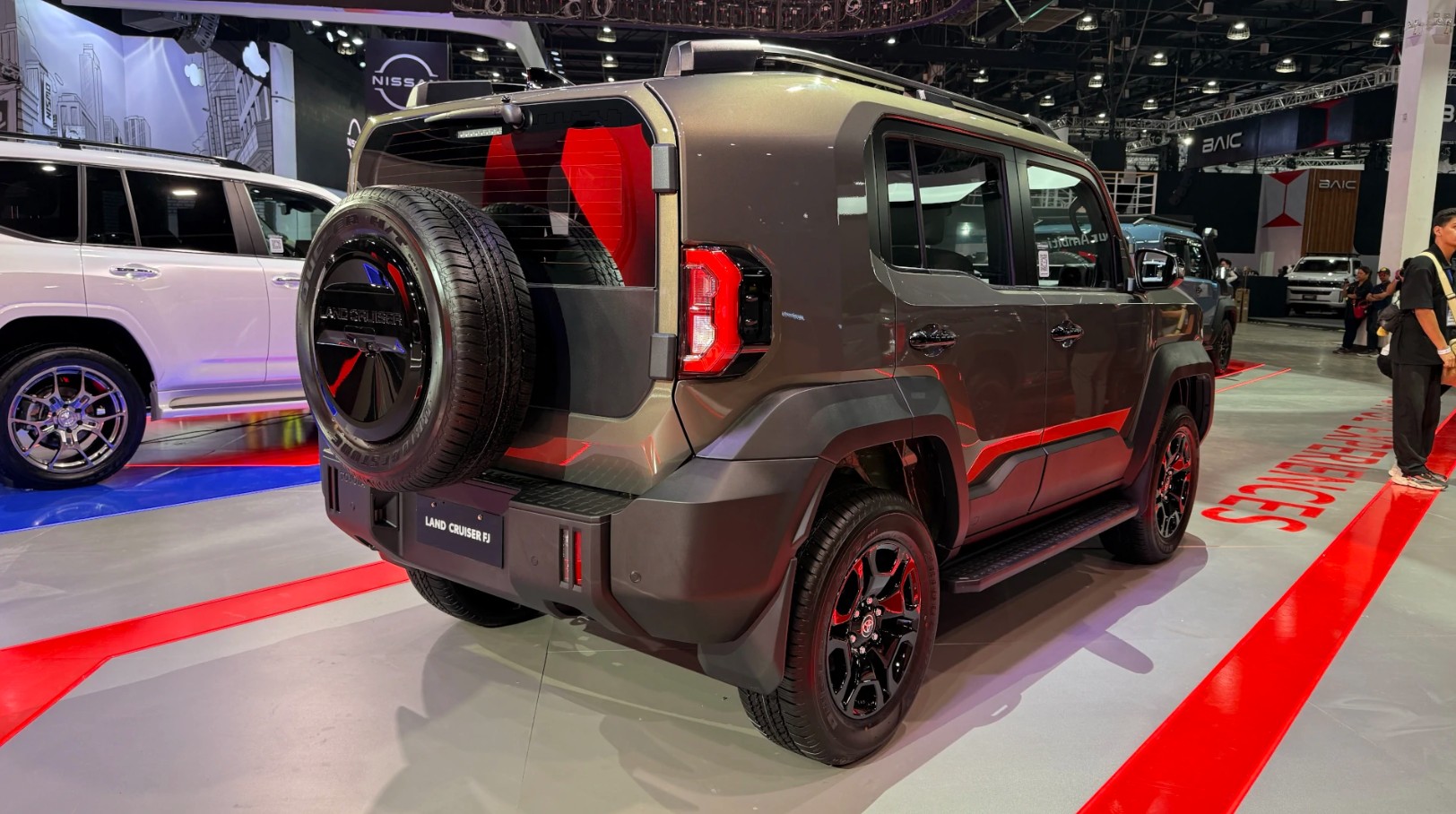 toyota-land-cruiser-fj-2026 4.jpg