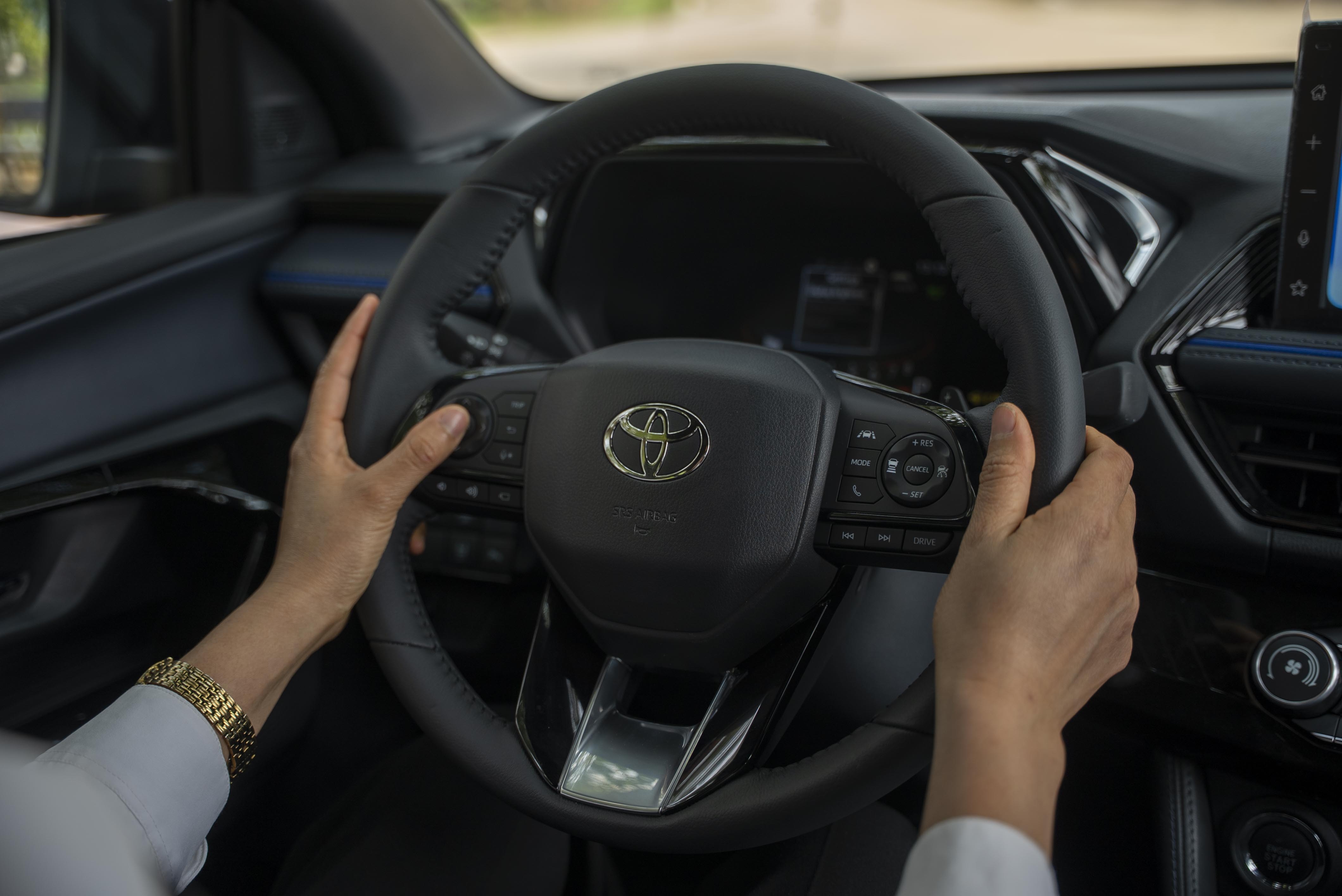 Toyota Yaris Cross  (9).JPG