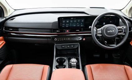 KIA Carnival Hybrid 2026 3.jpg