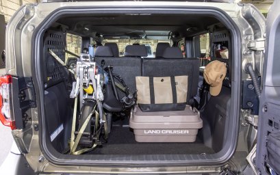 2026 Toyota Land Cruiser FJ 25.jpg