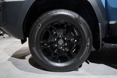 Toyota Land Cruiser FJ 4.jpg