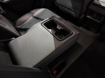 All NEW Toyota RAV4 PHEV GR SPORT 18.jpg