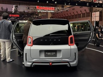 Honda Super-ONE 12.jpg