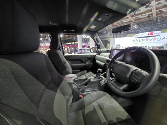 Toyota Land Cruiser FJ 4.jpg