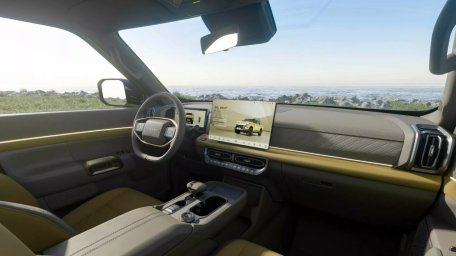 Nissan Frontier Pro 8.jpg