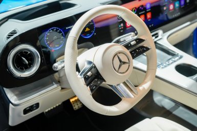 Mercedes-Benz GLC 12.jpg