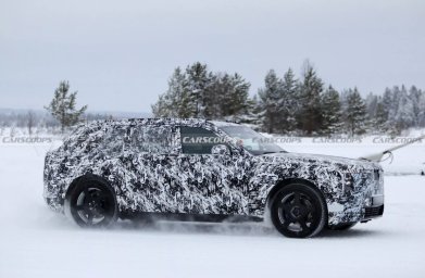 Rolls-Royce-Cullinan-EV-115-1-2048x1365 2.jpg