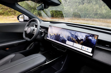 Mazda CX-6e  2026-04-11 lúc 11.16.32.png