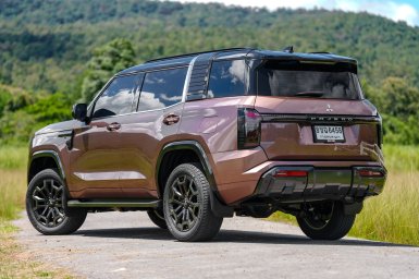 All NEW Mitsubishi PAJERO -6.jpg